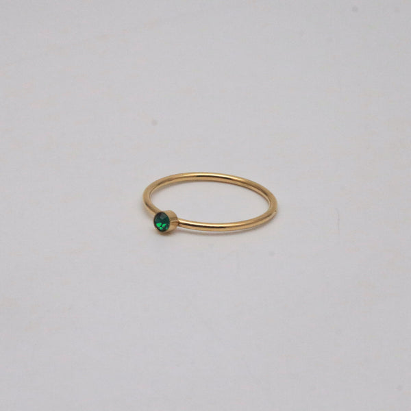 Green dot ring