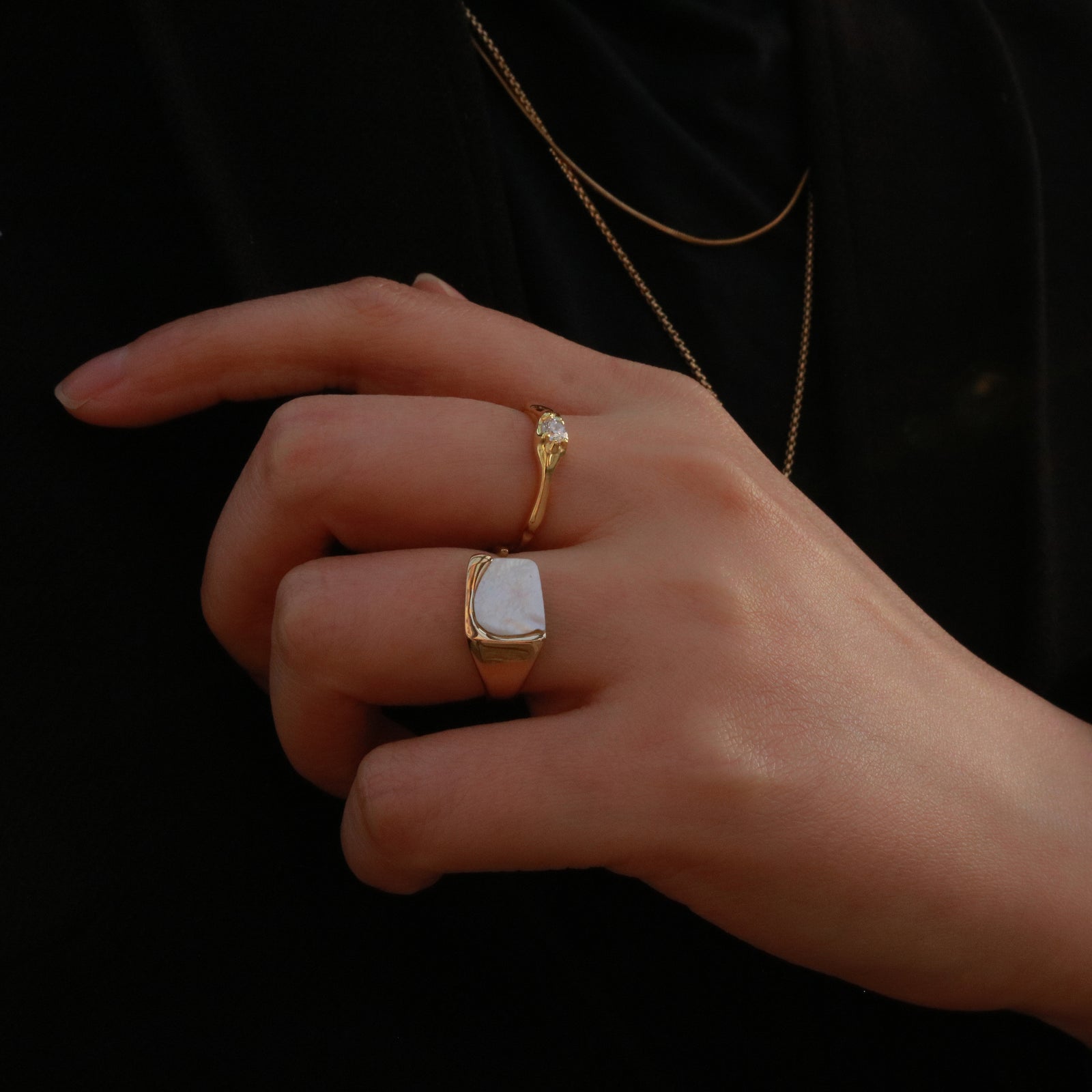 Luna Signet Ring