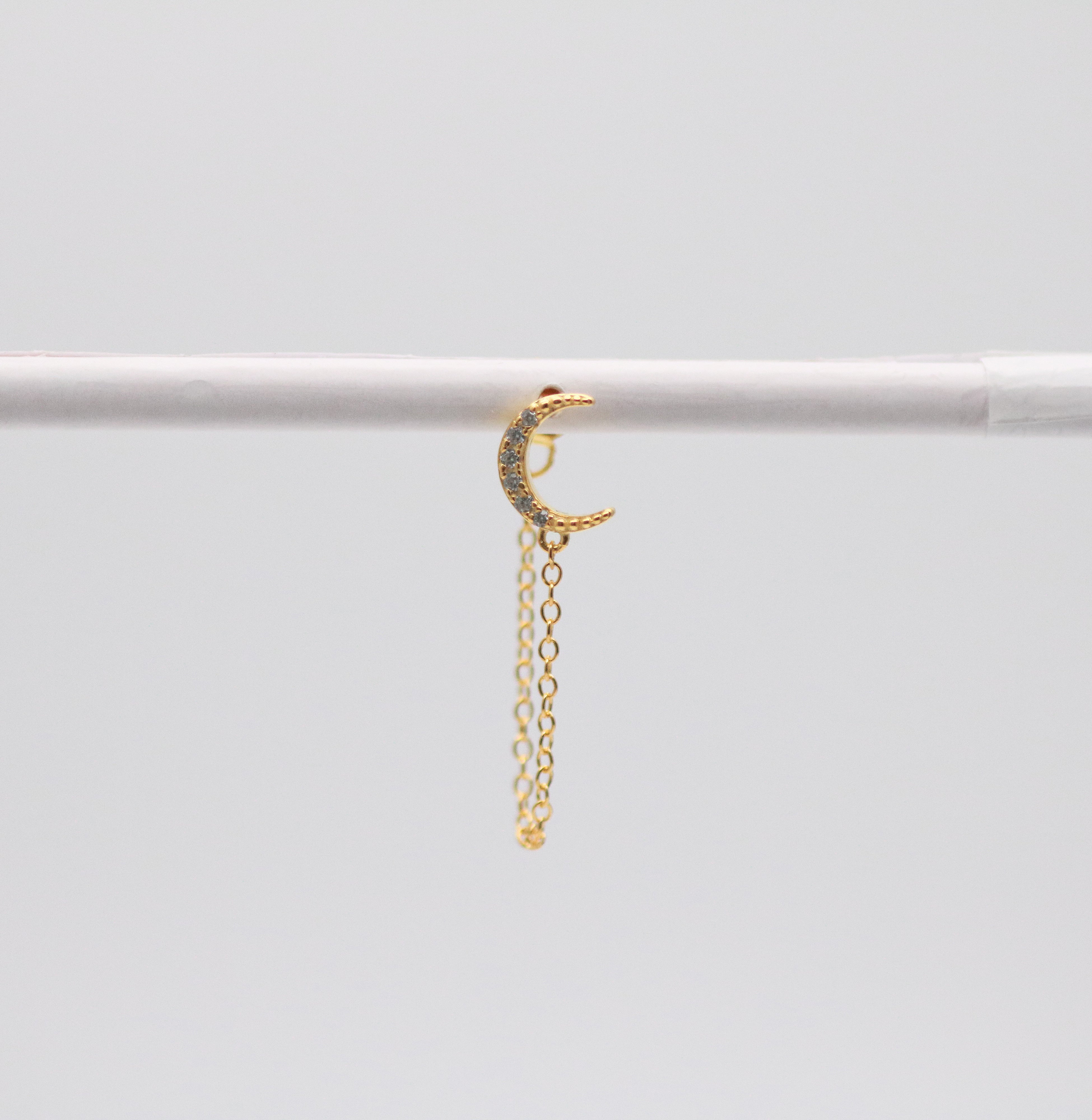 Meideya Jewelry - 18k gold vermeil moon chain earring