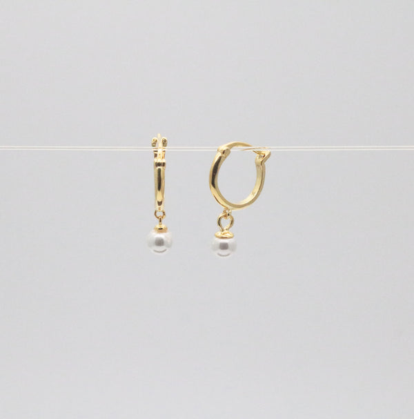 Meideya Jewelry - Pearl hoop earrings