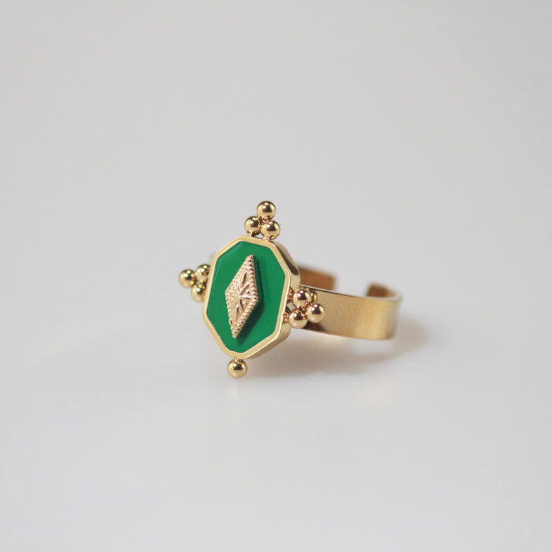 Meideya Jewelry Green Enamel Ring in Vintage Style