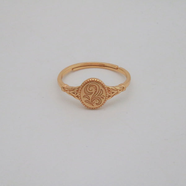 small signet ring gold