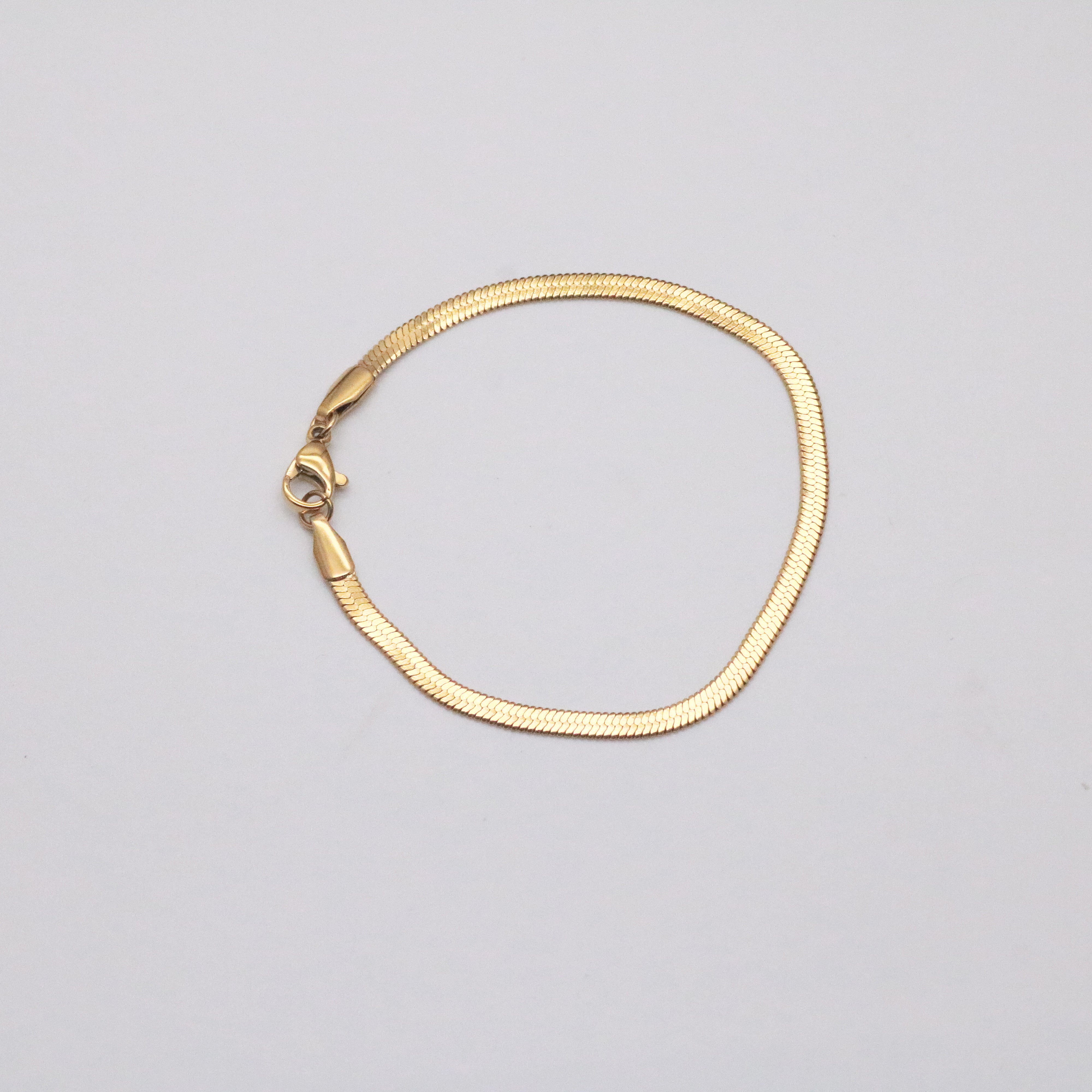 gold herringbone bracelet