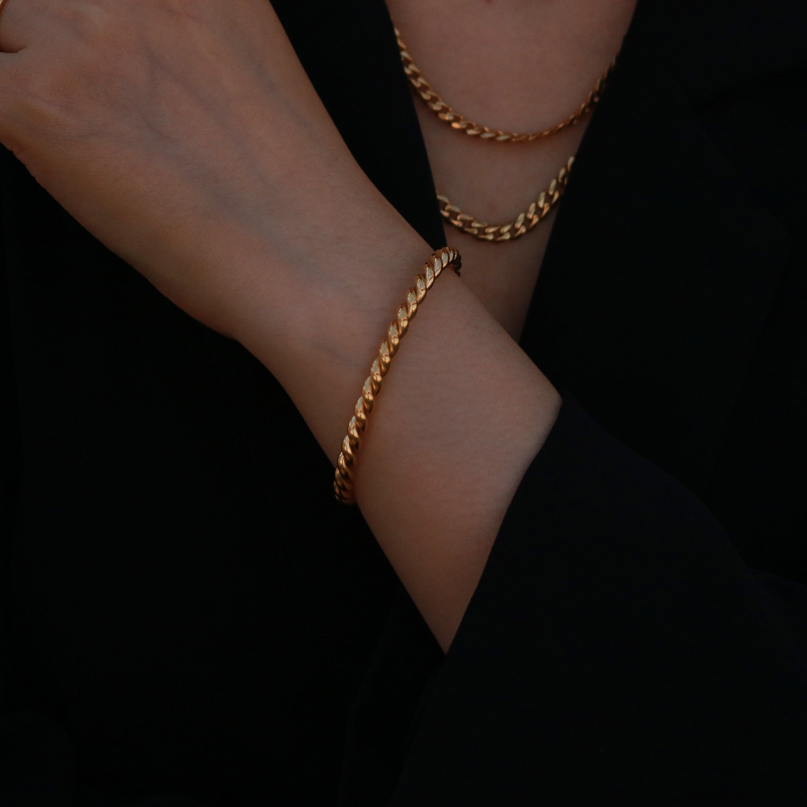 twisted cuff bracelet gold